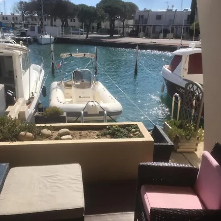 Διαμέρισμα Marina Au Bord De L'eau Avec Appontement Bateau Le Grau-du-Roi